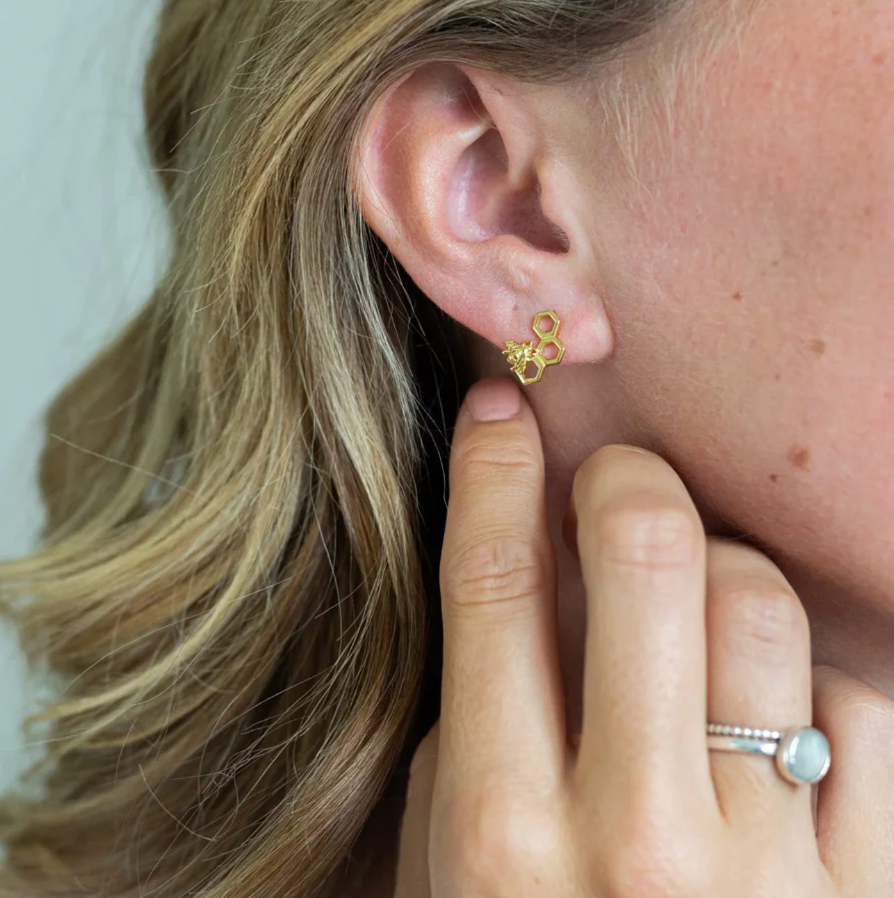 Vurchoo Gold Bumblebee Stud Earrings - Life Before Plastic